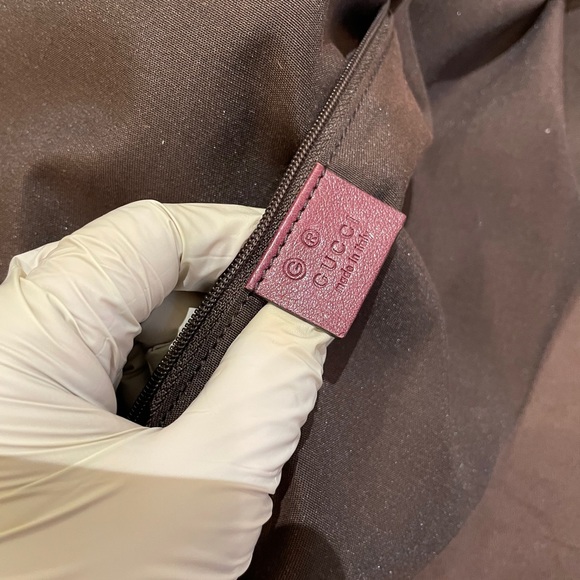Authentic Gucci maroon leather hobo bag - Picture 14 of 17